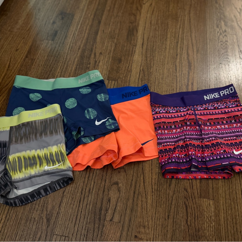 Nike Pro Shorts Set